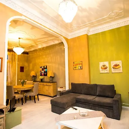 Manor House Apartment Thessaloniki