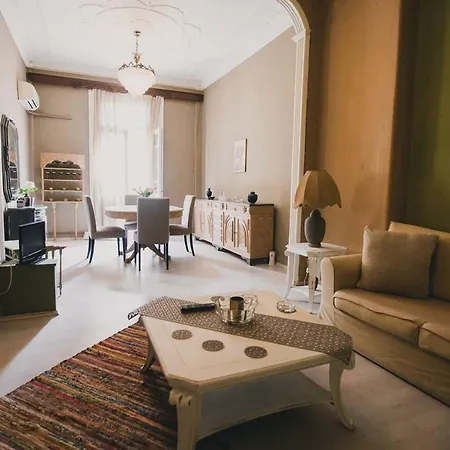 Manor House Διαμέρισμα *